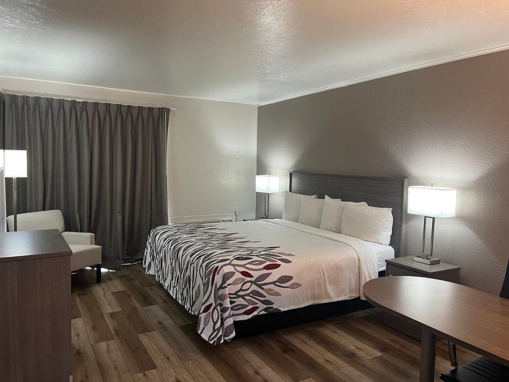 Red Roof Inn Madisonville エクステリア 写真