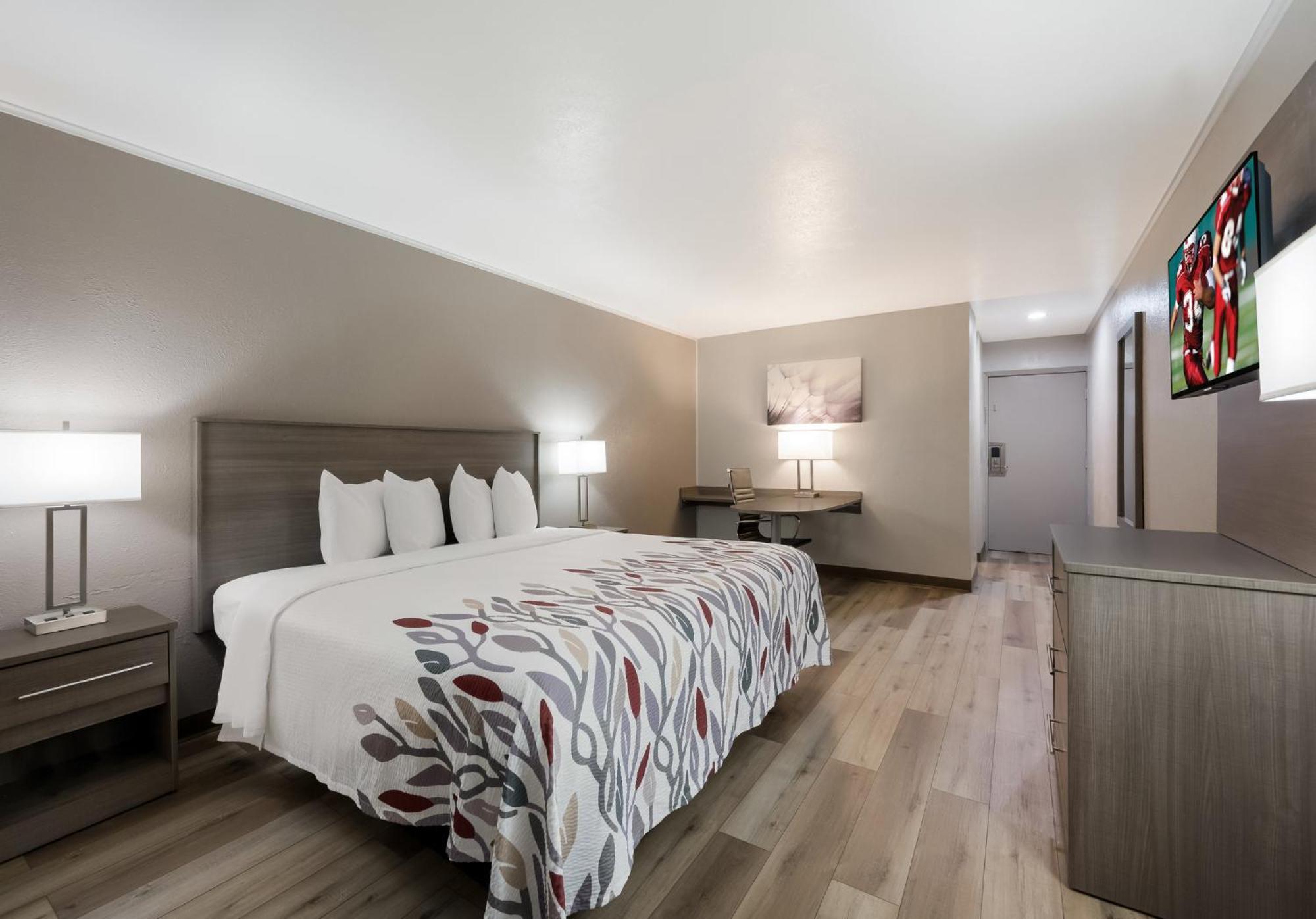 Red Roof Inn Madisonville エクステリア 写真