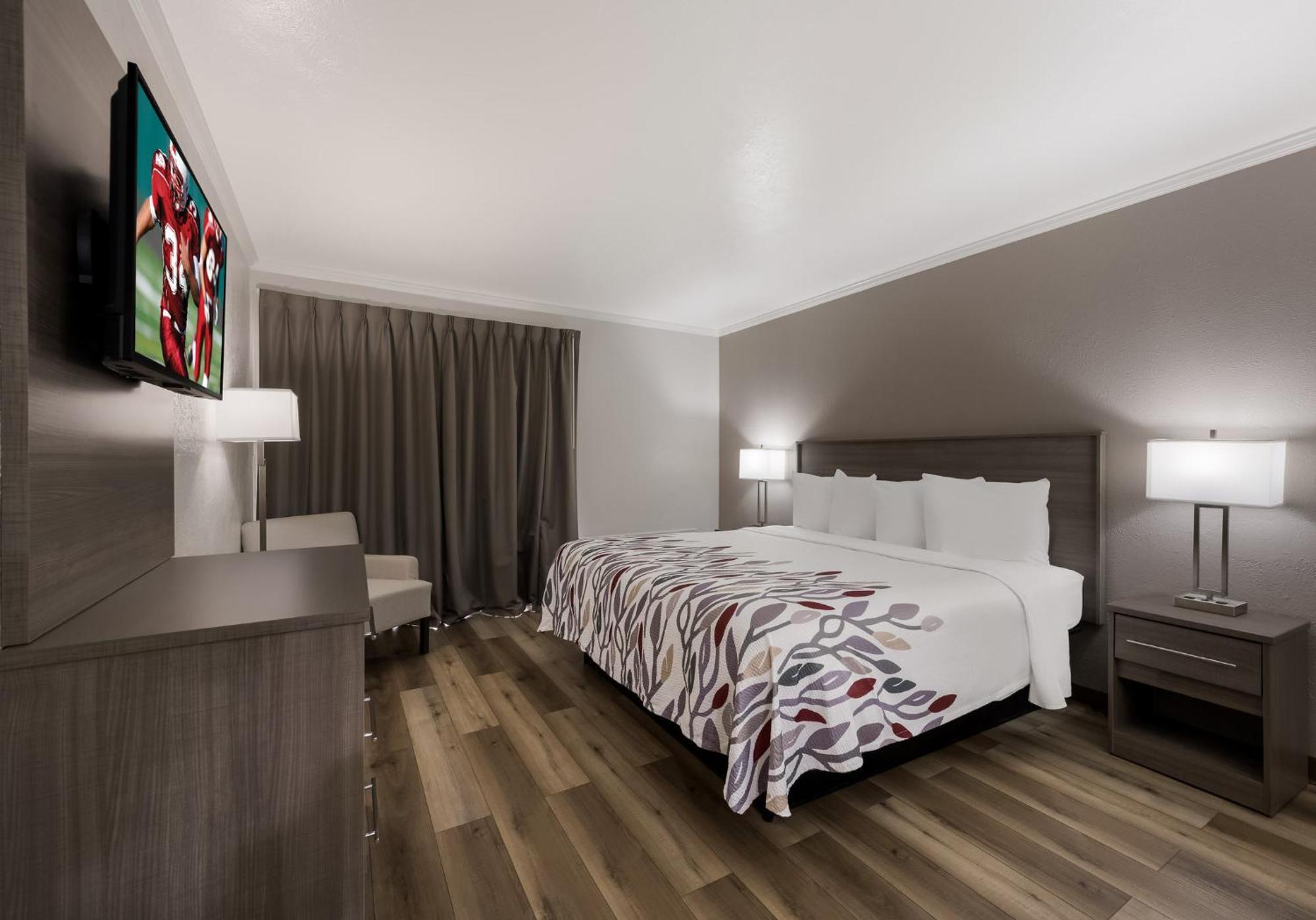 Red Roof Inn Madisonville エクステリア 写真